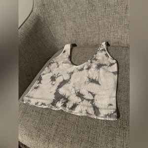 Marble crop tank! Size S.